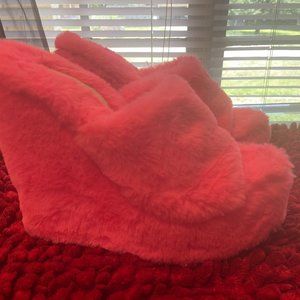 furry house slippers (hot pink) size (9)